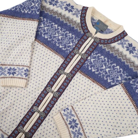 Vintage Squaw Valley Nordic Snowflake Metal Clasp Wool Sweater - Picture 2 of 8